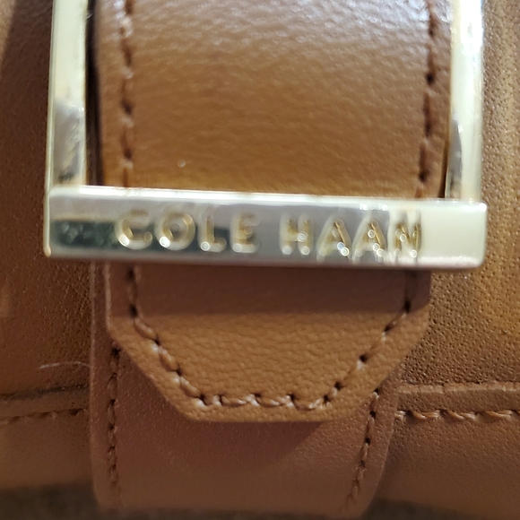 Chic Cole Haan  Leather Tan Ankle Boots with Buckle Detail. 8 1/2 B - Picture 6 of 12